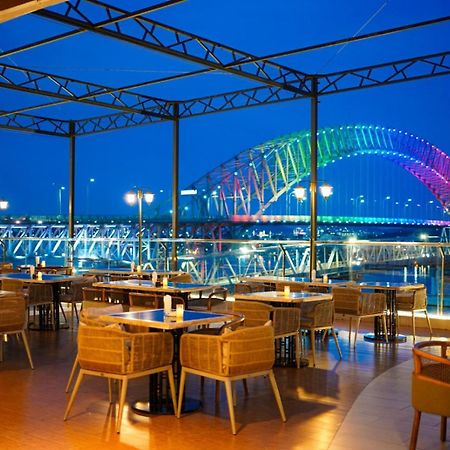 Harris Hotel Samarinda Εξωτερικό φωτογραφία