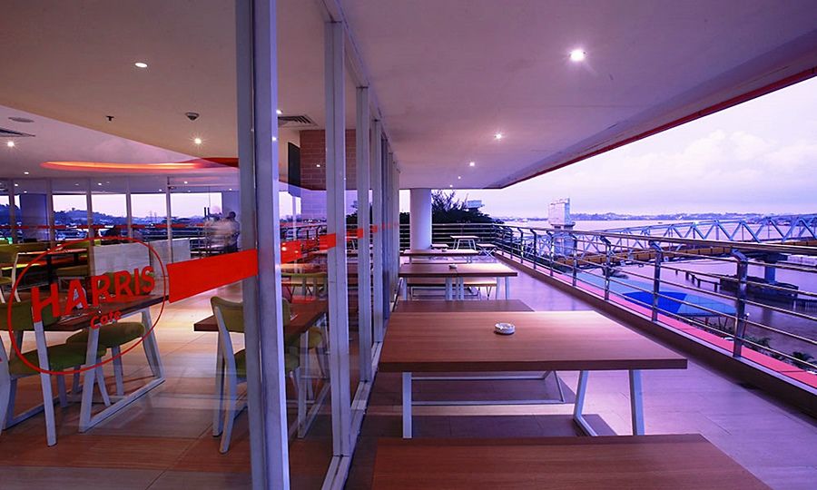 Harris Hotel Samarinda Εξωτερικό φωτογραφία